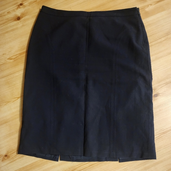 Apostrophe Dresses & Skirts - Apostrophe Women's Classic Pencil Skirt